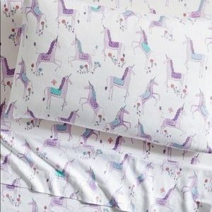 Pottery Barn Full Size Unicorn Sheet Ste